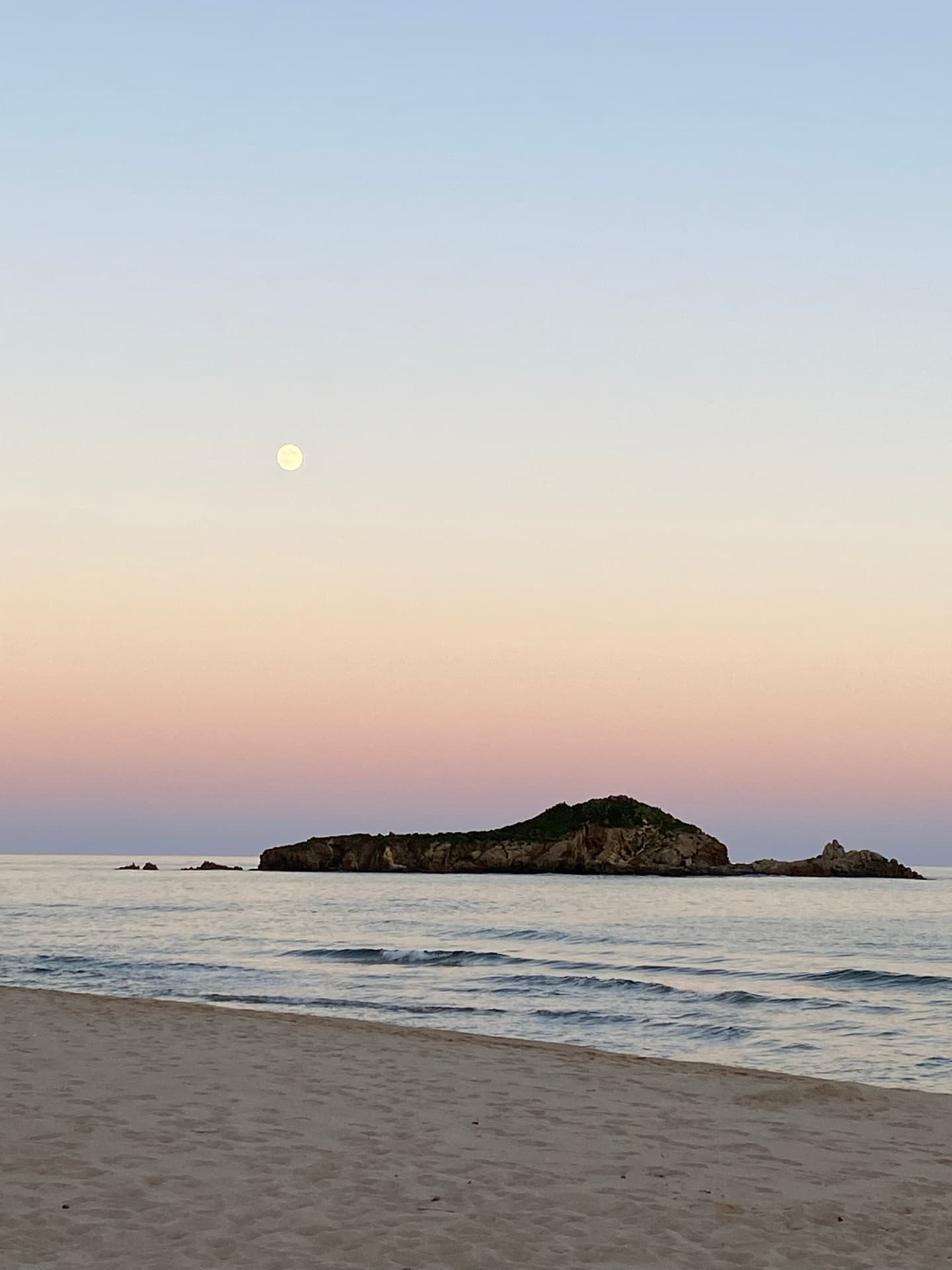 Su Giudeu Beach